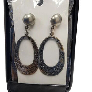 Vintage 60s-70s Etched Intricate Open Oval Hoop Earrings Silver Tone